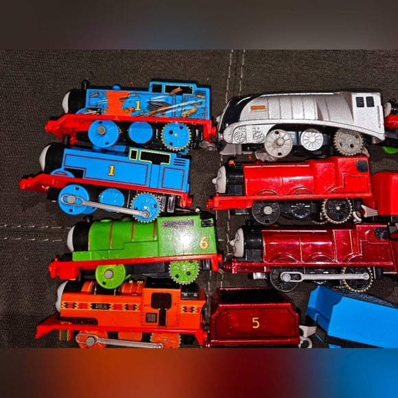 2013 Thomas & Friends Thomas Lot - Picture 6 of 8